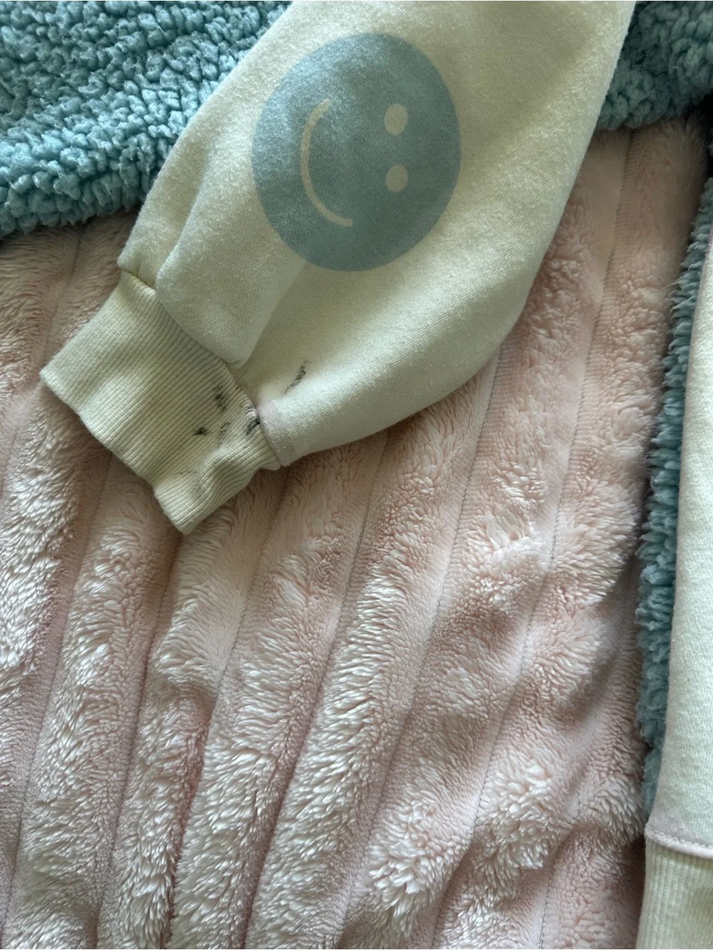 N/A girls sweatshirt